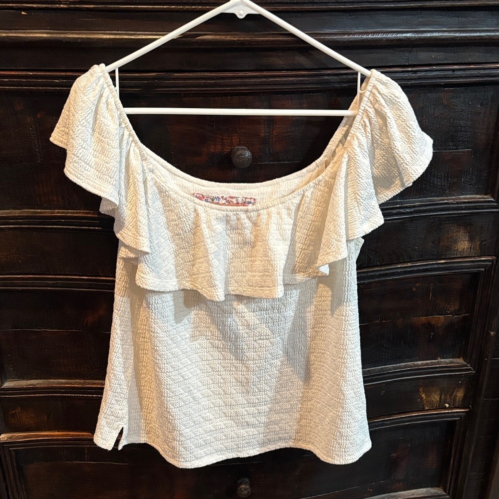 Anthropologie Cream Ruffled Blouse size M